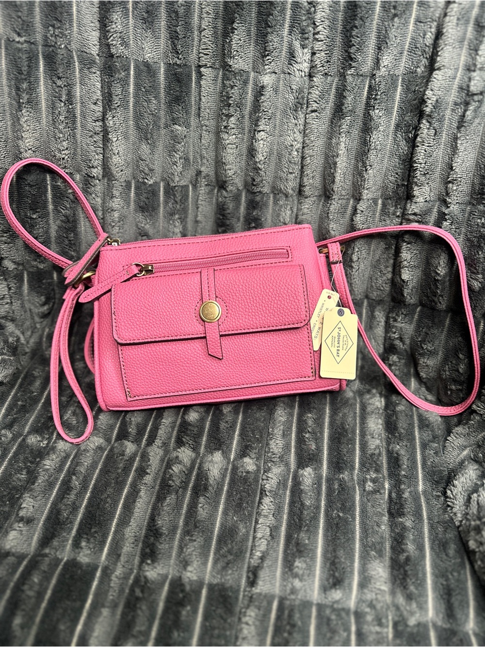 Saint John's Bay Active Pink Pebbled Crossbody Wallet